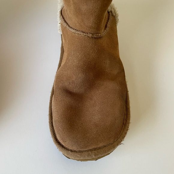 Suede boots - Picture 10 of 16